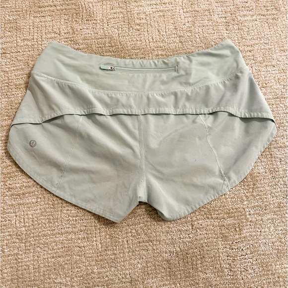 Lululemon Speed up Mid rise Lined Short 2.5” - Picture 5 of 5